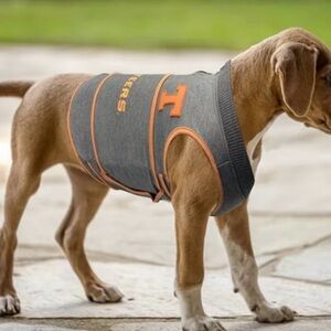 Pets First Tennessee Vols Dog Soothing Solution Vest M Dogs Calming Coat **Read